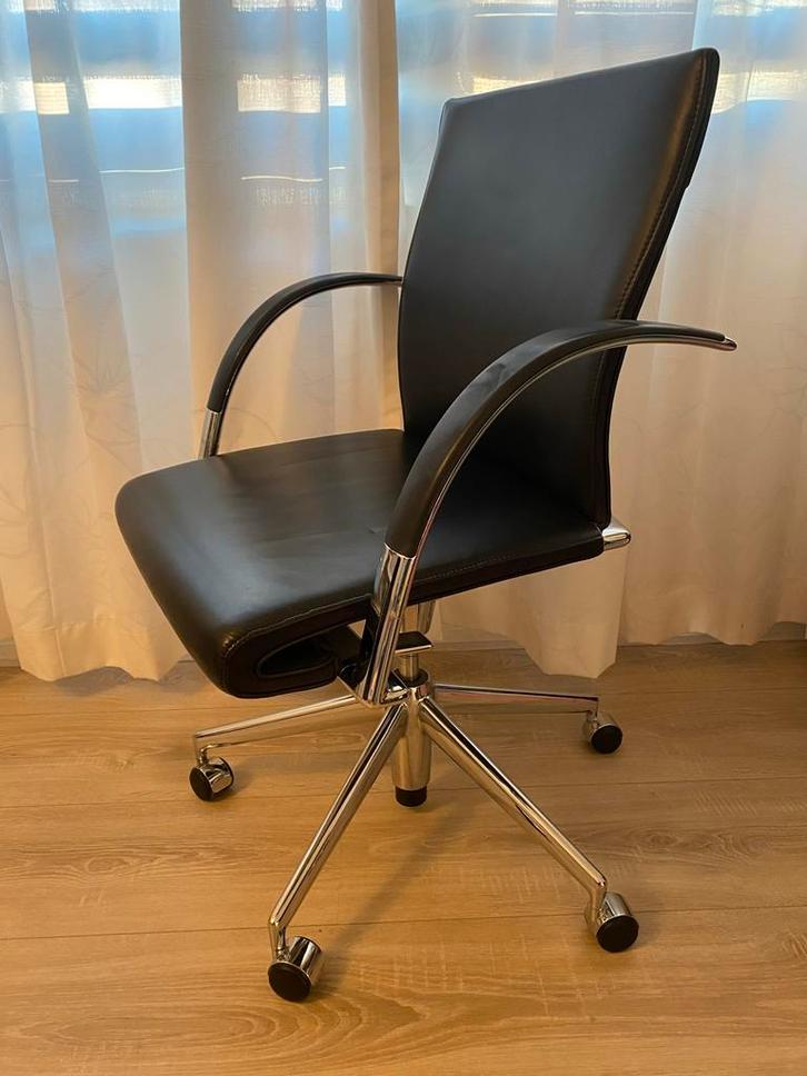 Ahrend 350 Design Stoel - Sigurd Rothe, Huis en Inrichting, Bureaustoelen, Gebruikt, Bureaustoel, Zwart, Ergonomisch, Ophalen