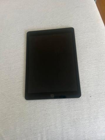 Apple ipad 2018 beschikbaar voor biedingen