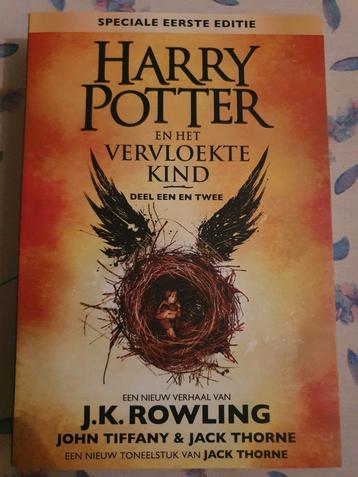 Harry Potter en het vervloekte kind deel 1 en 2  boek beschikbaar voor biedingen