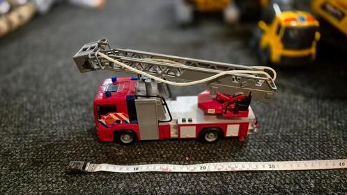 Brandweerauto's, Hobby en Vrije tijd, Modelauto's | Overige schalen, Gebruikt, Ophalen of Verzenden