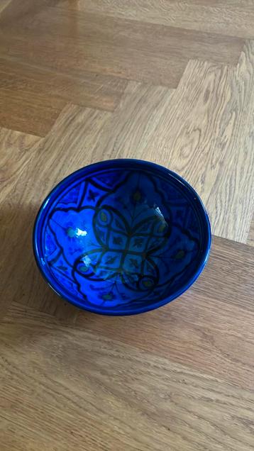 Portugese schaal. beschikbaar voor biedingen