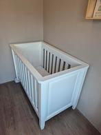 TWF Marbella Bed + Commode, Ophalen, Zo goed als nieuw, Ledikant