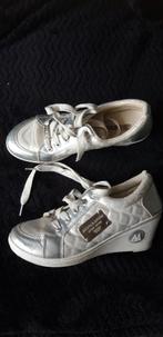 te koop enige witte JING pin & JING Pin  sportschoenen, JING PIN & JING PIN, Ophalen of Verzenden, Zo goed als nieuw, Wit