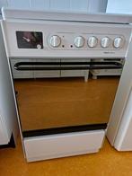 Pelgrim Vrijstaand Elektrisch Fornuis, Ophalen, Gebruikt, 4 kookzones, 85 tot 90 cm