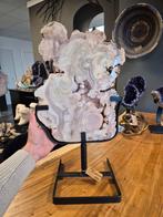 roze amethist op standaard groot, Ophalen of Verzenden, Mineraal