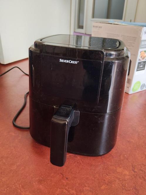 SilverCrest Airfryer 2.4L, Witgoed en Apparatuur, Airfryers, Gebruikt, Airfryer, Ophalen of Verzenden