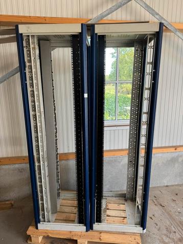 Serverkast patchkast serverrack 60 breed 60 diep 205 hoog beschikbaar voor biedingen