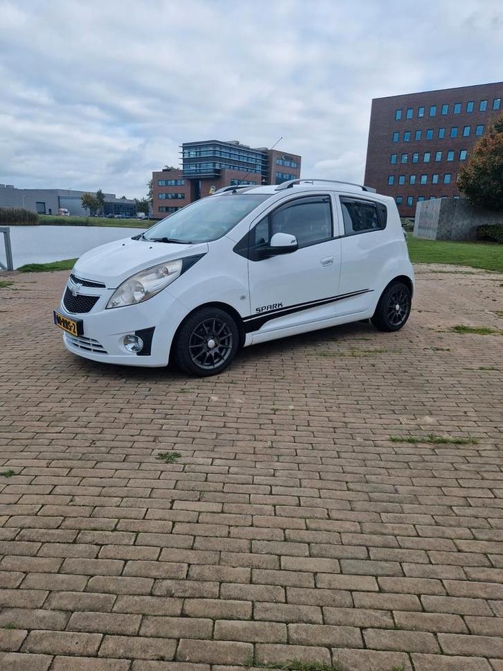 Chevrolet Spark 1.0 Bifuel Cruise Control Android, Auto's, Chevrolet, Particulier, Spark, ABS, Achteruitrijcamera, Airbags, Airconditioning