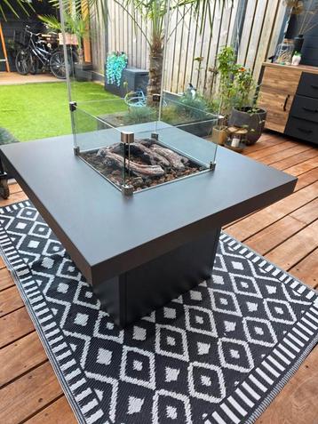  Sfeervolle Cosi vuurtafel voor de koudere avonden! 
 beschikbaar voor biedingen