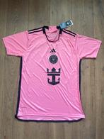 Inter Miami CF Thuis Shirt – Maat M – Gloednieuw met kaartje, Maat M, Ophalen of Verzenden, Nieuw, Broek