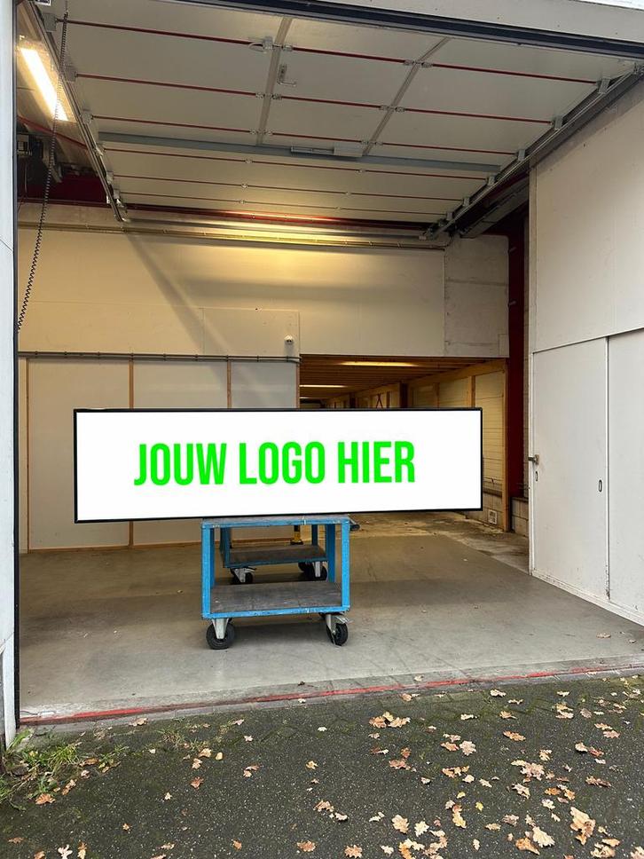 2 Moderne LED Lichtbakken, Zakelijke goederen, Kantoor en Winkelinrichting | Winkel en Inventaris, Ophalen