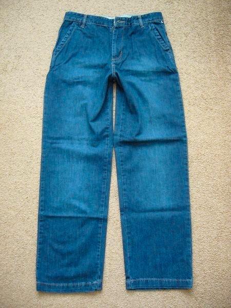 blauwe Jeans maat 30 oftewel 46 - 48 nog nieuw, Kleding | Heren, Broeken en Pantalons, Nieuw, Maat 46 (S) of kleiner, Blauw, Ophalen of Verzenden