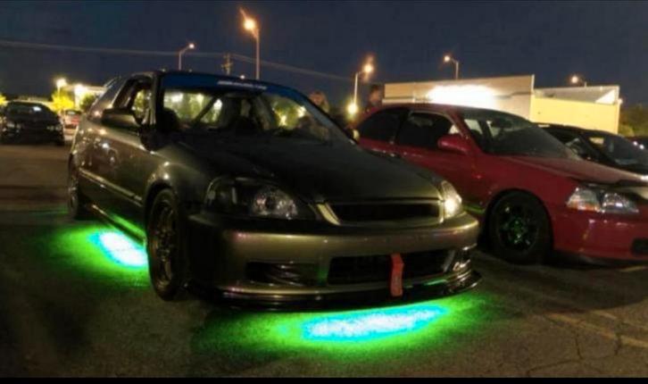 Streetglow Multicolor Underglow Set - Nieuw!, Auto-onderdelen, Verlichting, Alfa Romeo, Amerikaanse onderdelen, Audi, BMW, Citroën