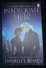 the inadequate heir- Danielle L. Jensen, Boeken, Fantasy, Ophalen of Verzenden, Zo goed als nieuw, Danielle L. Jensen