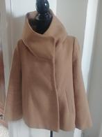 Korte jas camel XS, Kleding | Dames, Jasjes, Kostuums en Pakken, Ophalen of Verzenden, Zo goed als nieuw, Maat 34 (XS) of kleiner