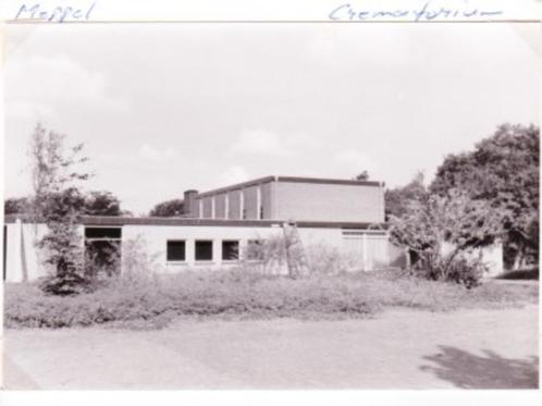 MEPPEL,- Crematorium. Foto op kaartje 14X9CM. 10-09, Verzamelen, Foto's en Prenten, Zo goed als nieuw, Foto, Gebouw, 1980 tot heden