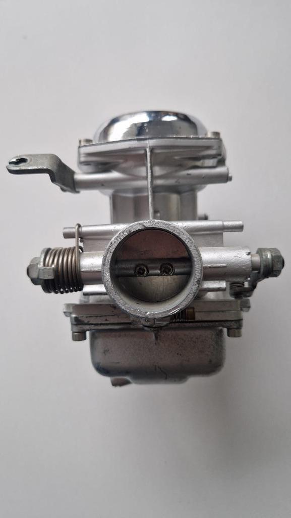 Japanse OEM carburateur (Mikuni-licentie) – gietcode Y2B, Motoren, Ophalen of Verzenden, Gereviseerd