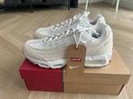 Nike Air Max 95 Levi's White Ecru Light Orewood Brown 42, Wit, Nieuw, NIKE, Ophalen of Verzenden