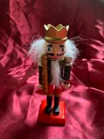 Aangeboden leuke kleine keurige notenkraker, Diversen, Kerst, Ophalen of Verzenden, Zo goed als nieuw