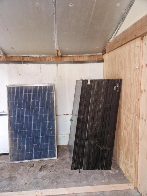 Zeer goede zonnepanelen te koop, Doe-het-zelf en Verbouw, Zonnepanelen en Toebehoren, Zo goed als nieuw, Paneel, 200 wattpiek of meer
