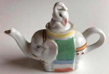 Vintage chinese theepot – Olifant met baby beschikbaar voor biedingen