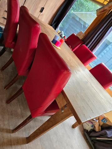 Grote Houten Eettafel 225cm beschikbaar voor biedingen
