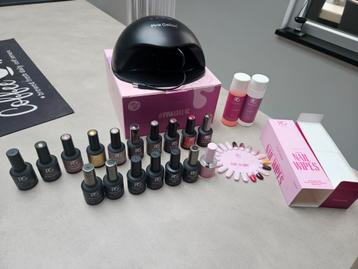 Complete set met veel extra kleurtjes beschikbaar voor biedingen