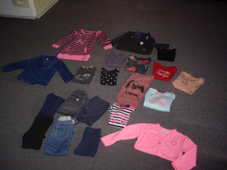 kinderkleding pakket  maat 86= 20 stuks, Kinderen en Baby's, Babykleding | Maat 86, Zo goed als nieuw, Meisje, Overige typen, Ophalen of Verzenden