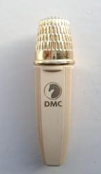 DMC naaigarenkokertje met vingerhoed., Antiek en Kunst, Ophalen of Verzenden