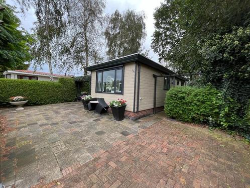 Verkoop chalet 611- Friesland vakantiepark Bergumermeer, Caravans en Kamperen, Stacaravans, tot en met 4, Ophalen of Verzenden