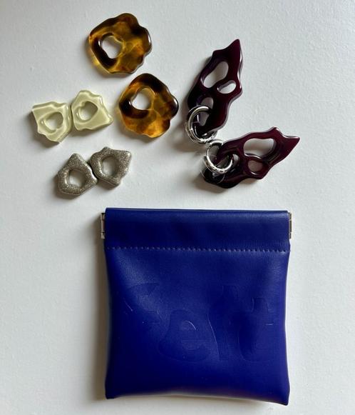 Set van vier unieke Felt Atelier oorbellen inclusief hangers, Sieraden, Tassen en Uiterlijk, Oorbellen, Nieuw, Hangers, Zilver