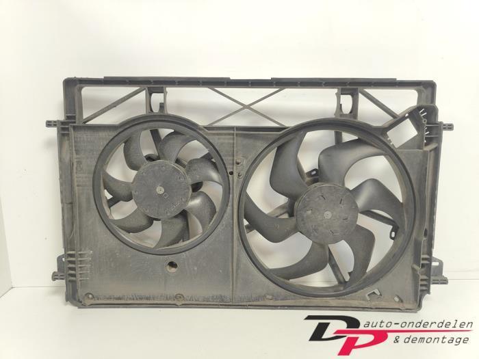 Koelvin van een Renault Trafic, Auto-onderdelen, Airco en Verwarming, Renault, Gebruikt, 3 maanden garantie, Ophalen of Verzenden