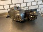 Te koop honda c50 electronisch motorblok!, Fietsen en Brommers, Brommeronderdelen | Oldtimers, Ophalen, Zo goed als nieuw, Blok