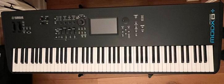 Yamaha MODX 8+ ZGAN workstation stagepiano synthesizer, Muziek en Instrumenten, Keyboards, Zo goed als nieuw, 88 toetsen, Yamaha