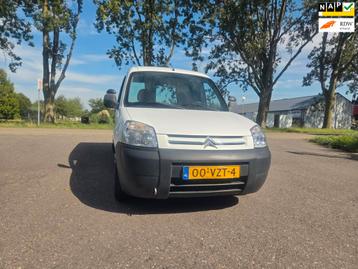 Citroen Berlingo 1.6 HDI 600 First- GOED ONDERHOUDEN- DISTRI beschikbaar voor biedingen
