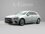 Mercedes-Benz A-Klasse 180 AMG Style Aut- Park Assist I Xeno, Auto's, Mercedes-Benz, Te koop, Zilver of Grijs, Benzine, A-Klasse