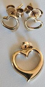 Gouden hartjes hanger en oorbellen ( 585), Sieraden, Tassen en Uiterlijk, Oorbellen, Ophalen, Zo goed als nieuw, Knopjes of Stekers