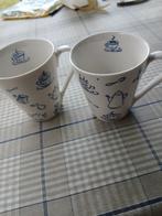 2 blauw witte bekers van dake en zn, Huis en Inrichting, Keuken | Servies, Ophalen of Verzenden, Zo goed als nieuw, Overige stijlen