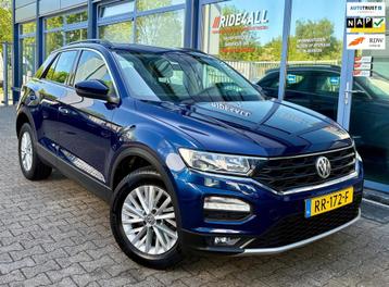 Volkswagen T-Roc 1.0 TSI Style/CARPLAY/ACC/LANEASSIST! beschikbaar voor biedingen