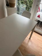 Uitschuifbare tafel met 4 stoelen, Huis en Inrichting, Overige materialen, Ophalen of Verzenden, 150 tot 200 cm, Modern