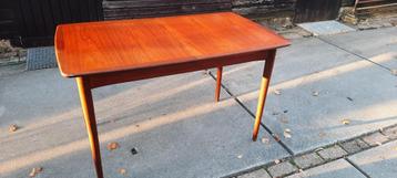 vintage deens design teak uitschuifbare tafel beschikbaar voor biedingen