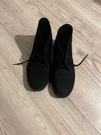Zwarte Suede Clarks zo goed als nieuw, Ophalen of Verzenden, Zo goed als nieuw, Zwart, Sneakers of Gympen