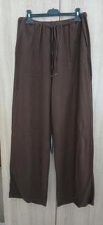 Nieuwe choco bruin wijde pijp broek en beige blouse top mt m, Pull & Bear, Ophalen of Verzenden, Nieuw, Bruin