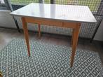 Keukentafel jaren 60 met formica blad, Antiek en Kunst, Antiek | Meubels | Tafels, Ophalen