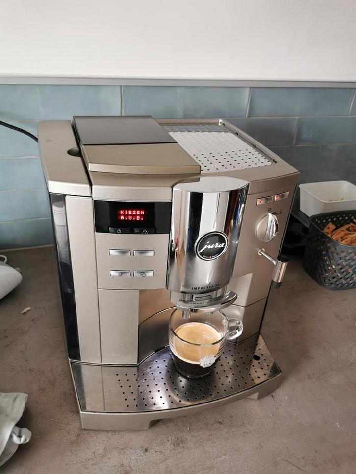 Jura impressa s9 avantgarde, Witgoed en Apparatuur, Koffiezetapparaten, Gebruikt, Koffiebonen, Espresso apparaat, 10 kopjes of meer