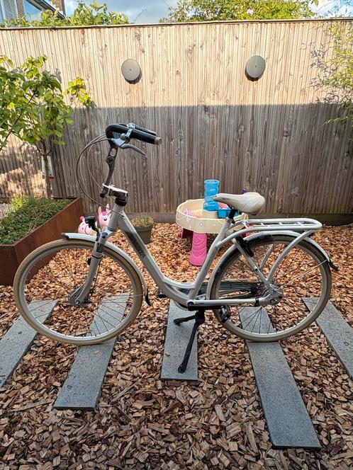 Sparta moederfiets Amazone 4 life, Fietsen en Brommers, Fietsen | Dames | Moederfietsen, Zo goed als nieuw, Sparta, 0 zitjes, Dubbele standaard