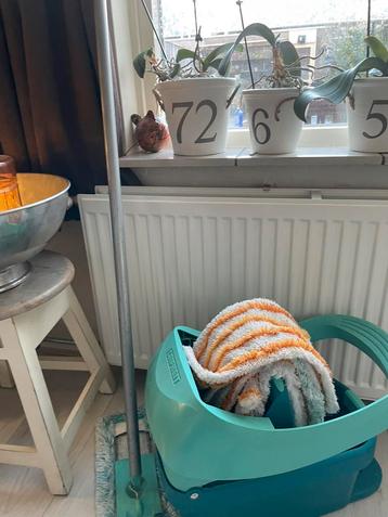 LEIFHEID DWEIL SET, EMMER MET TRAP SYSTEEM beschikbaar voor biedingen