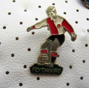 speld   FEYENOORD ROTTERDAM beschikbaar voor biedingen