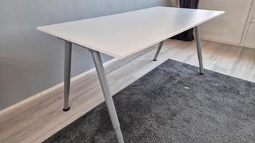Ikea Galant Desk 160 x 80 beschikbaar voor biedingen