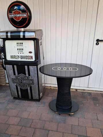 Unieke Audi Logo salontafel voor een Audi Liefhebber bestemd beschikbaar voor biedingen